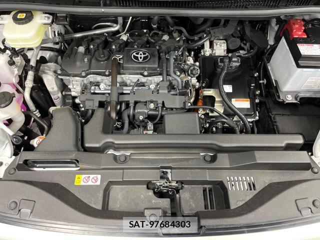 Toyota VOXY 2025-09 8053774-18