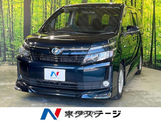 Toyota VOXY 2014-04 8053857-0