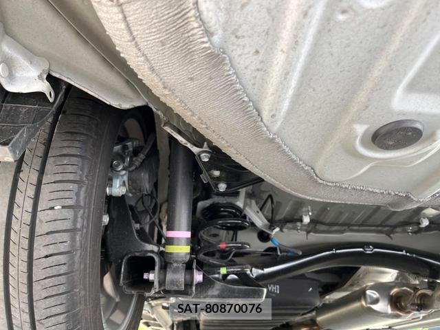 Toyota VOXY 2025-12 8053892-19