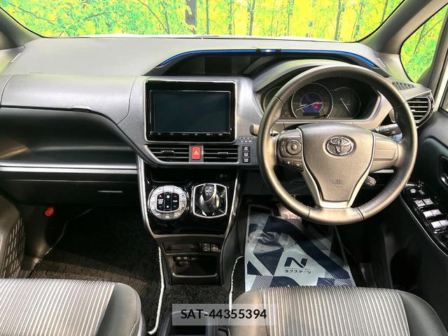 Toyota VOXY 2019-11 8053994-1