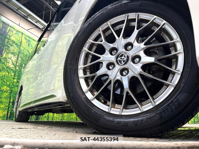 Toyota VOXY 2019-11 8053994-13