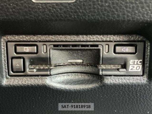 Toyota VOXY 2023-11 8054024-17