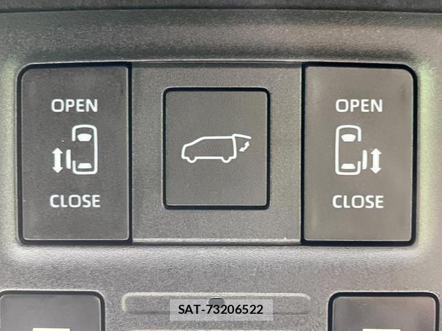 Toyota VOXY 2023-07 8054079-4