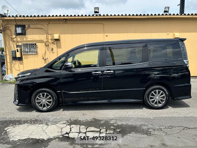 Toyota VOXY 2020-01 8054190-19