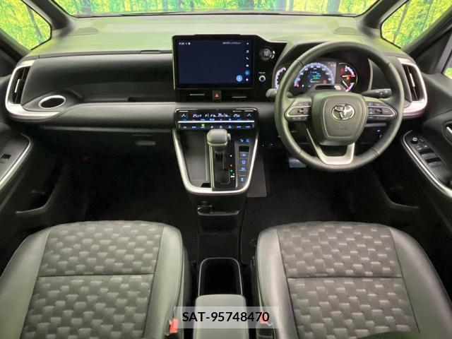 Toyota VOXY 2024-09 8054220-1