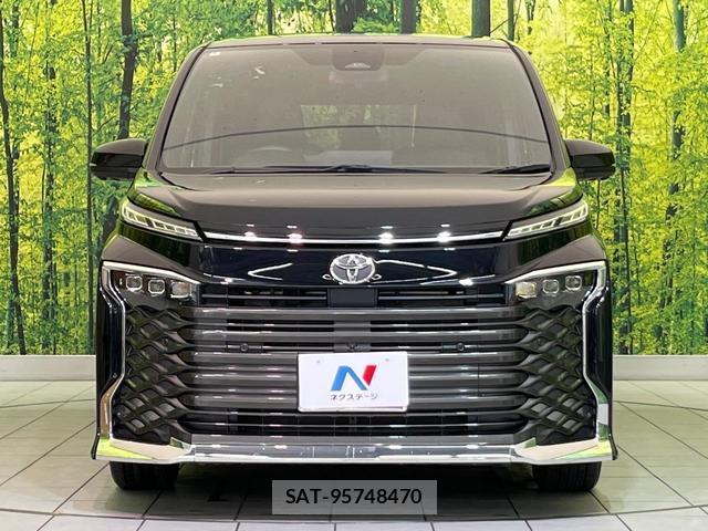 Toyota VOXY 2024-09 8054220-14
