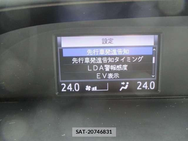 Toyota VOXY 2018-12 8054236-15