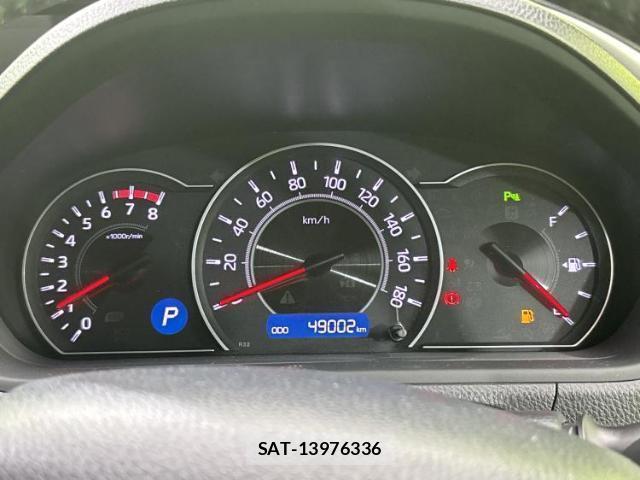 Toyota VOXY 2019-07 8054385-14