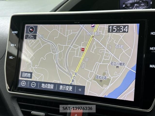 Toyota VOXY 2019-07 8054385-9