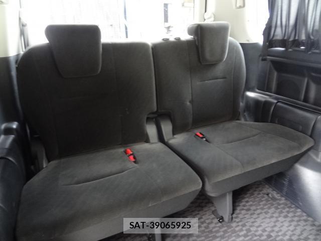 Toyota VOXY 2012-02 8054433-12
