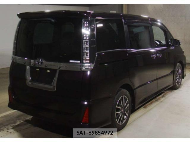 Toyota VOXY 2014-04 8054606-4