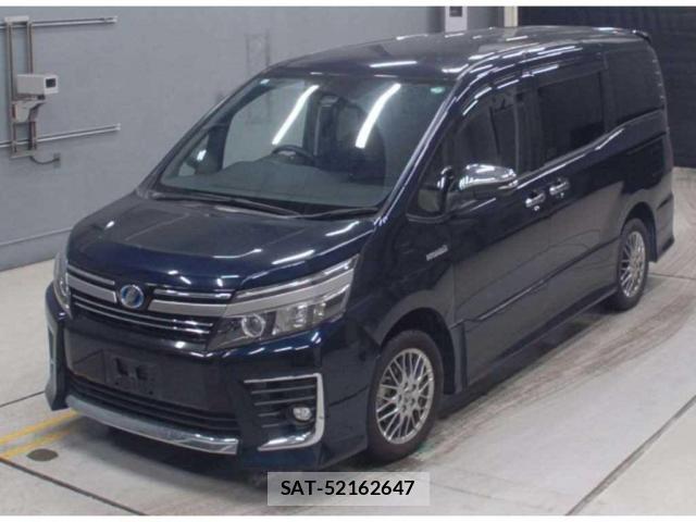 Toyota VOXY 2017-01 8054617-0
