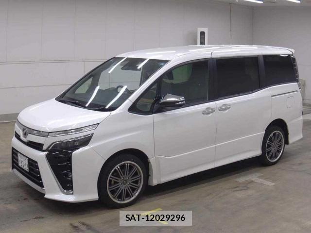 Toyota VOXY 2020-04 8054656-0