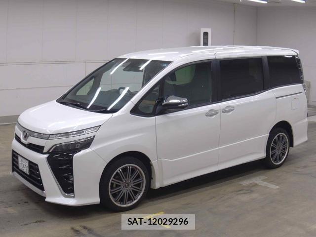 Toyota VOXY 2020-04 8054656-3