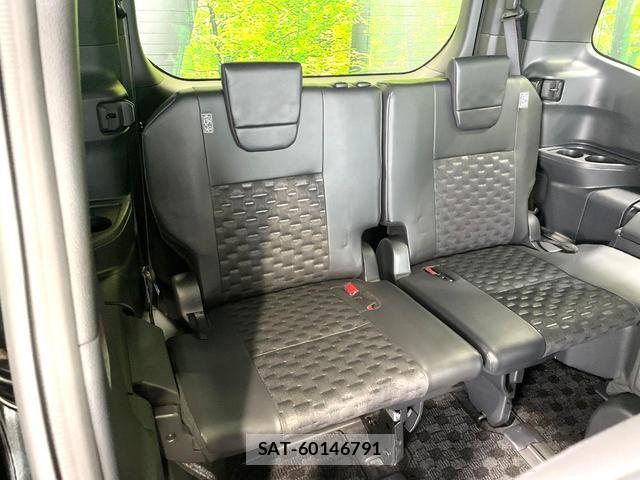 Toyota VOXY 2023-09 8054917-10