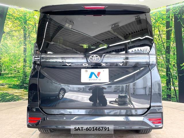 Toyota VOXY 2023-09 8054917-16