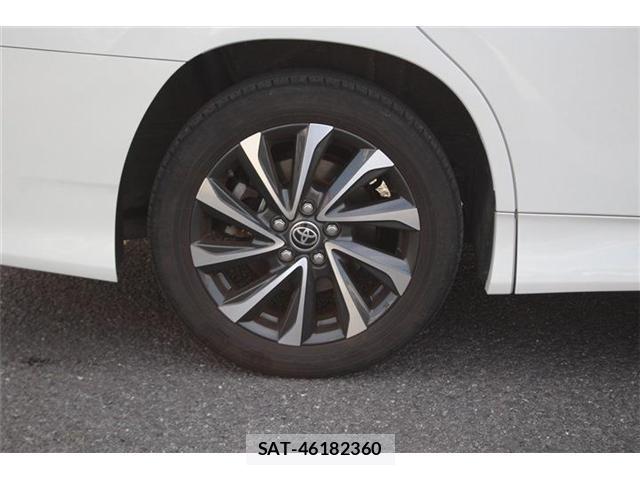 Toyota VOXY 2023-02 8054947-16