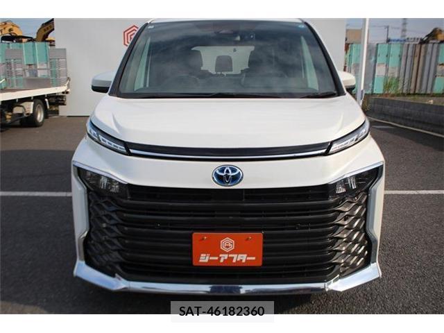 Toyota VOXY 2023-02 8054947-8