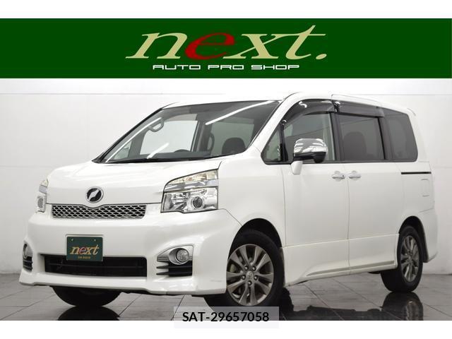 Toyota VOXY 2013-02 8055353-0