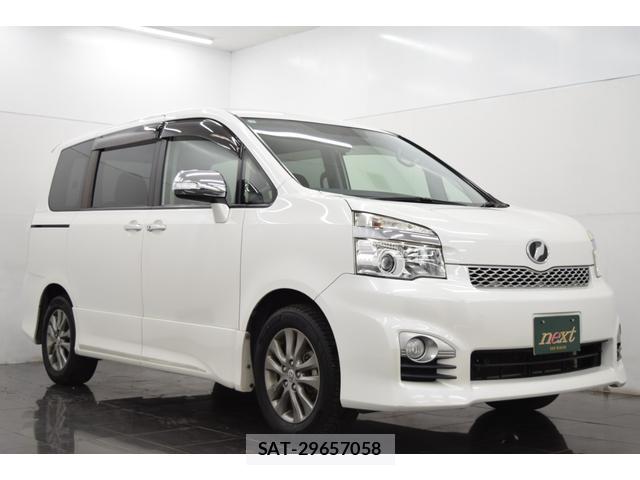 Toyota VOXY 2013-02 8055353-7