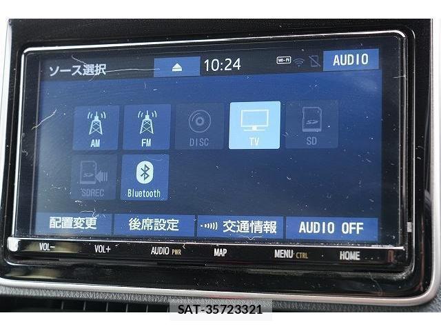 Toyota VOXY 2019-08 8055462-5