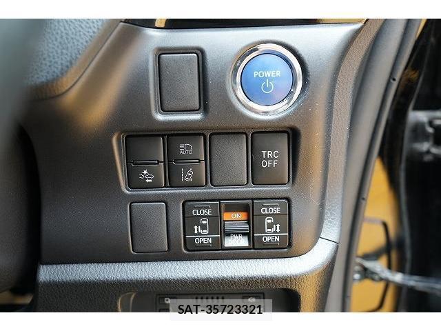Toyota VOXY 2019-08 8055462-8