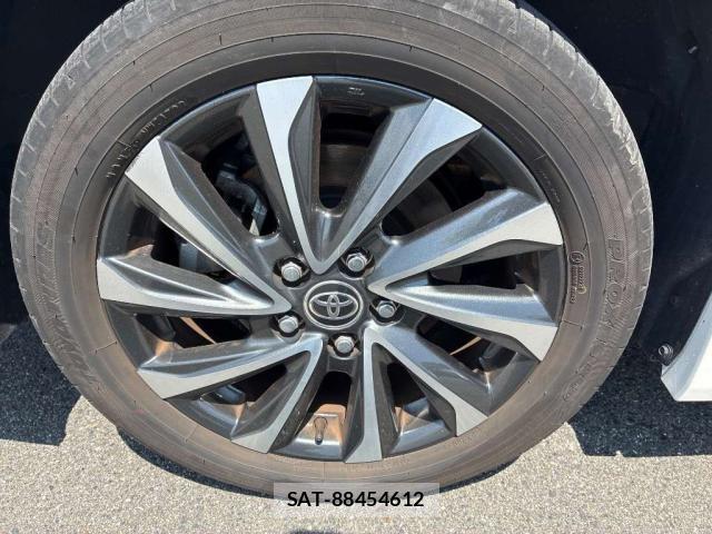Toyota VOXY 2023-05 8055563-8