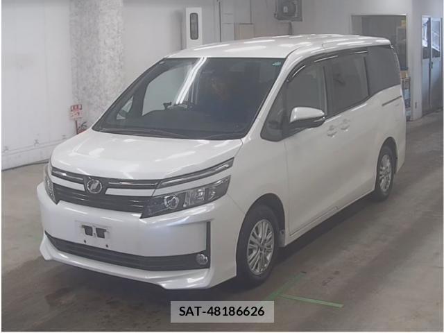 Toyota VOXY 2016-07 8055654-3