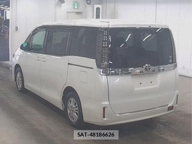 Toyota VOXY 2016-07 8055654-4