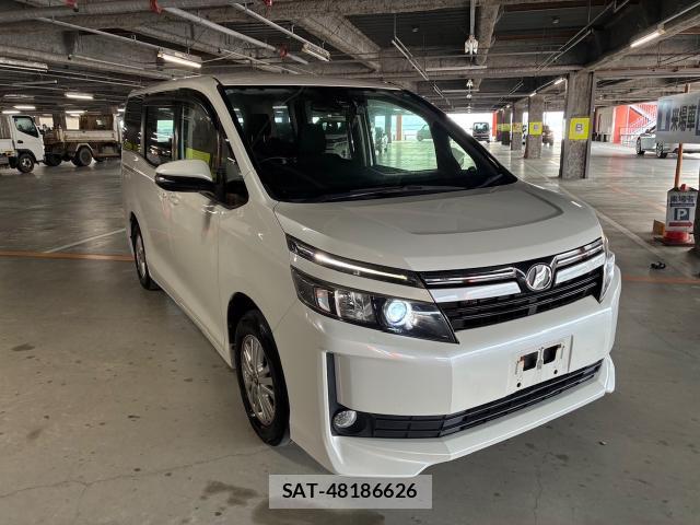Toyota VOXY 2016-07 8055654-6