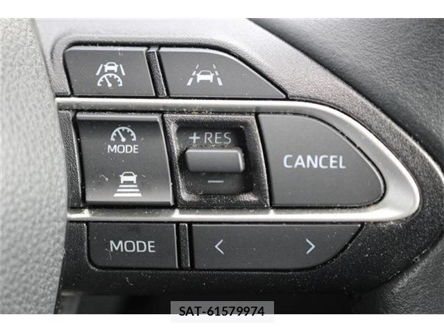 Toyota VOXY 2023-04 8055665-6