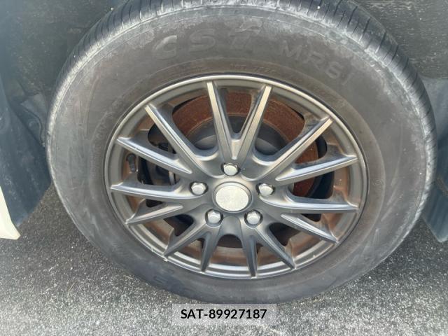 Toyota VOXY 2015-08 8055675-8