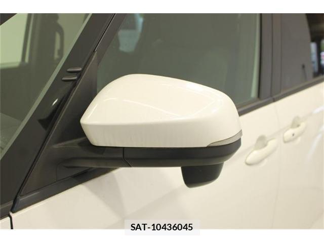 Toyota VOXY 2022-12 8055887-19