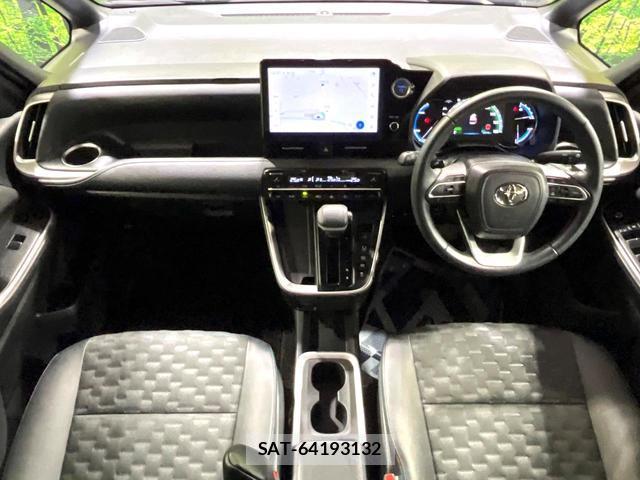 Toyota VOXY 2023-07 8055940-1