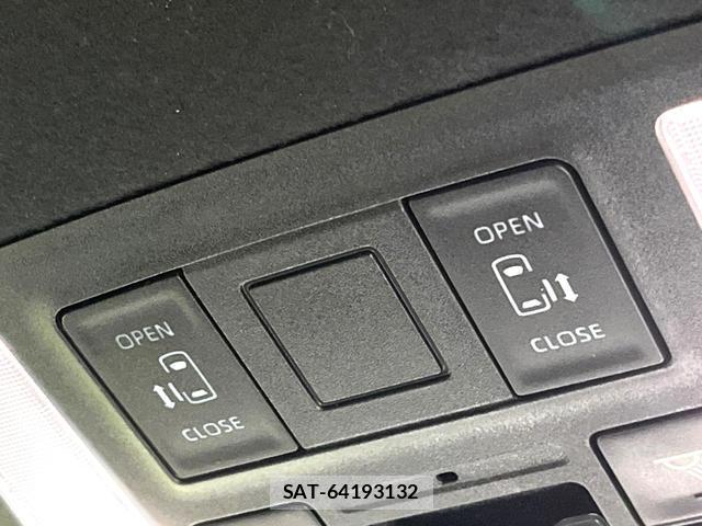 Toyota VOXY 2023-07 8055940-5