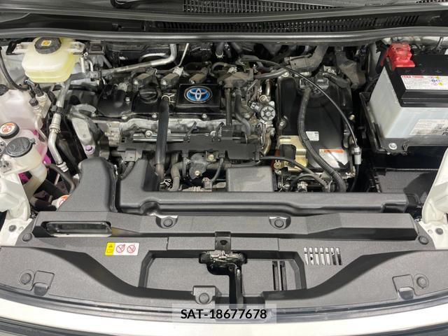 Toyota VOXY 2024-11 8056032-18