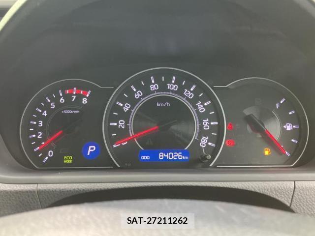 Toyota VOXY 2018-12 8056109-12