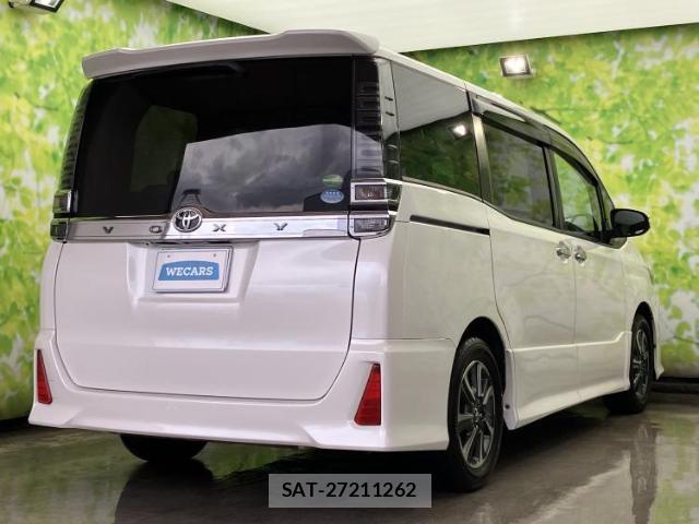 Toyota VOXY 2018-12 8056109-2