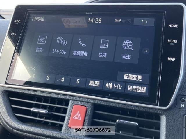Toyota VOXY 2021-04 8056140-12