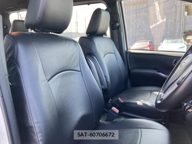 Toyota VOXY 2021-04 8056140-4