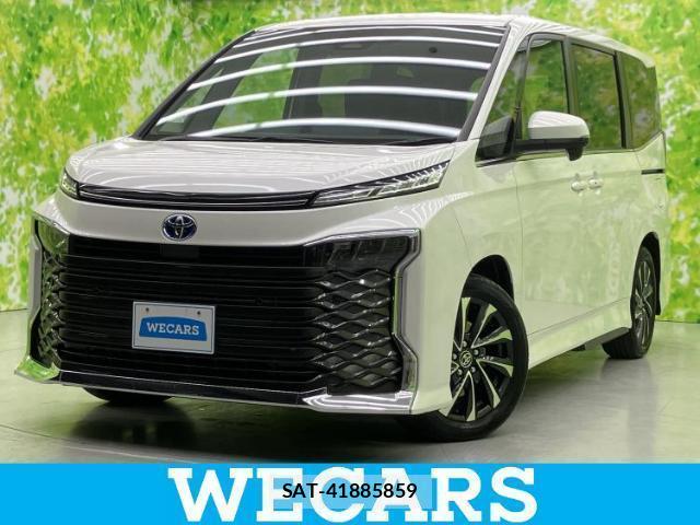 Toyota VOXY 2023-01 8056144-0
