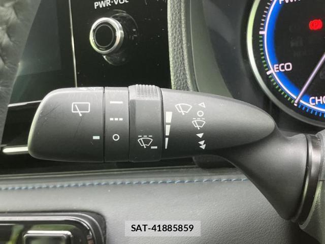 Toyota VOXY 2023-01 8056144-16
