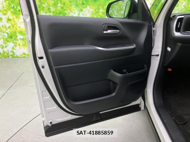 Toyota VOXY 2023-01 8056144-4