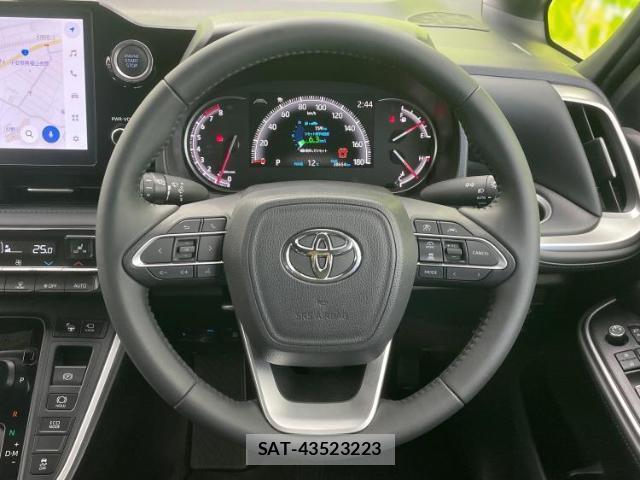 Toyota VOXY 2023-09 8056174-14