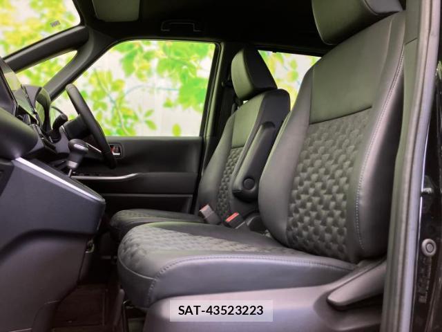 Toyota VOXY 2023-09 8056174-6