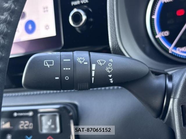 Toyota VOXY 2022-09 8056185-17