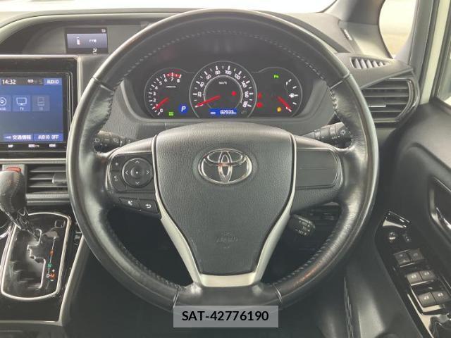 Toyota VOXY 2019-09 8056195-13