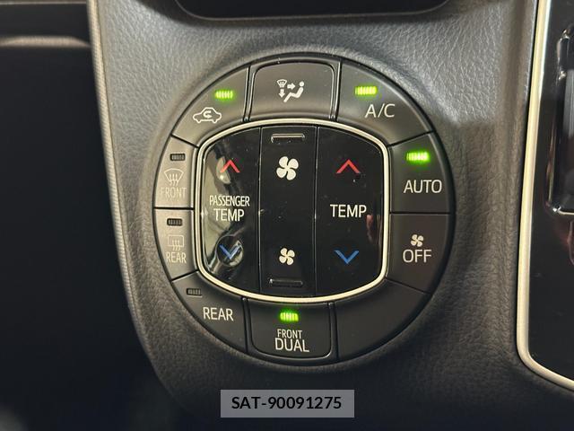 Toyota VOXY 2014-05 8056286-8