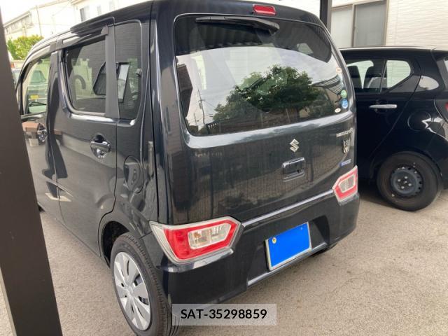 Suzuki WAGON R 2017-12 8053900-11