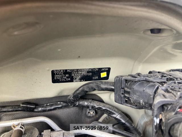 Suzuki WAGON R 2017-12 8053900-17